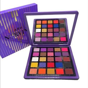 Anastasia Beverly Hills Norvina Pro Pigment Palette Vol. I Limited Edition BNIB